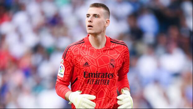 Andriy Lunin podría dejar el Madrid en busca de la titularidad absoluta. (Foto: Getty)