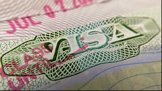 ¿Quiénes pueden solicitar la Tarjeta de Cruce Fronterizo para visitar Estados Unidos?