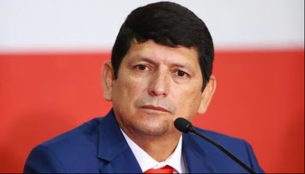 Agustín Lozano es el fundador y propietario de Juan Pablo II College. (Foto: GEC)