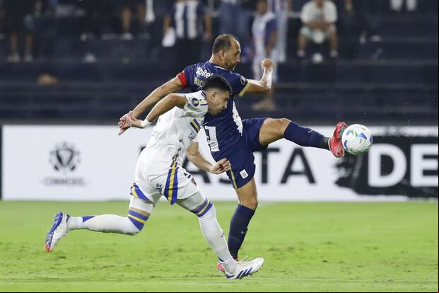 Hernán Barcos fue el delantero titular en primer partido ante Boca Jrs. (Foto: Jesús Saucedo/GEC)
