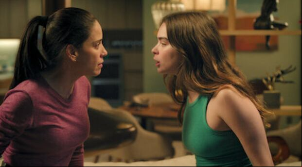 Ana Claudia Talancón interpreta a Daniela y Macarena García Romero como su hija Lucia en "Accidente" (Foto: Netflix)