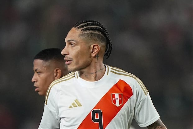 Paolo Guerrero, capitán de la Selección Peruana, podría alinear de titular en el amistoso ante El Salvador. | Foto: FPF