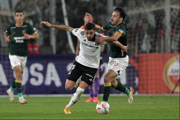 Sebastián Rodríguez fue una de las figuras de Alianza Lima ante Colo Colo. (Photo by Rodrigo ARANGUA / AFP)