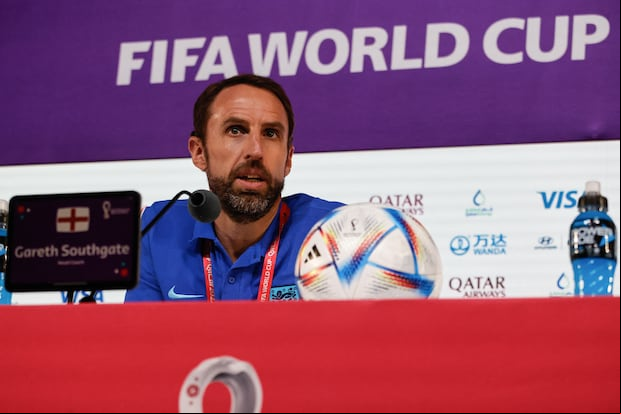 Gareth Southgate aconsejó a Phillips no salir de la Premier League. (Foto: David GANNON / AFP)