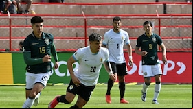 Bolivia vs. Uruguay en el Municipal El Alto por las Eliminatorias 2026. (Foto: AFP)