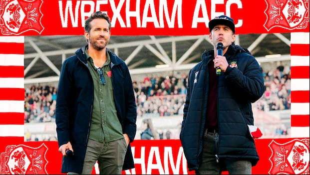 Ryan Reynolds y Rob McElhenney, propietarios del Wrexham. (Foto: Patrick McElhenney/Gabe Conte/GQ)