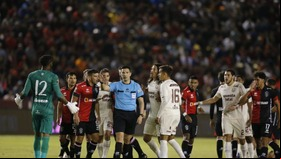 Universitario vs. Melgar en Arequipa por el Torneo Clausura 2023. (Foto: Violeta Ayasta/Depor)