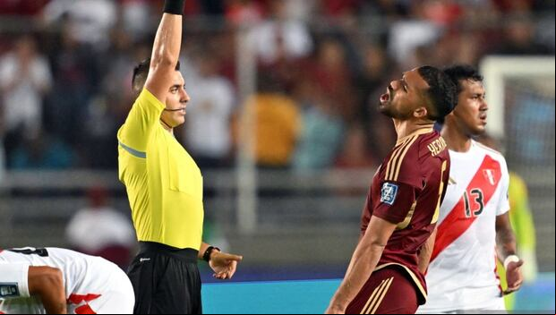 El arbitraje de Cristian Garay fue muy polémico en Maturín. (Foto: Getty Images)