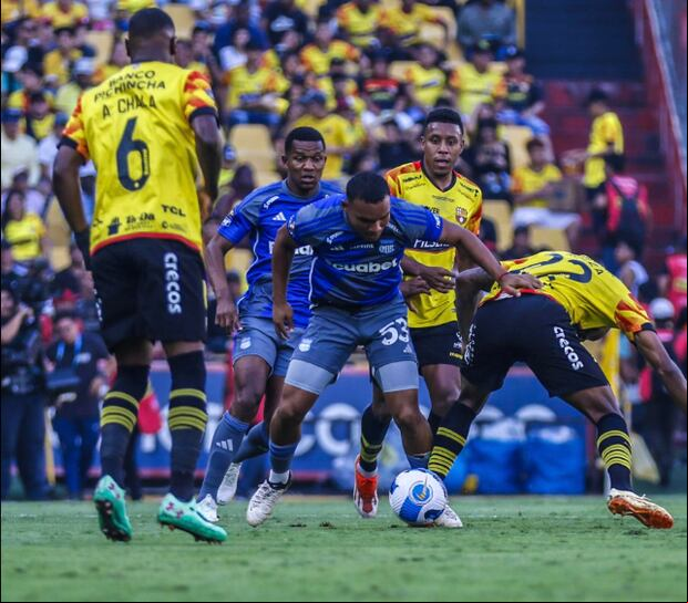 Emelec perdió la última edición del Clásico del Astillero ante Barcelona SC en octubre. (Foto: Emelec).