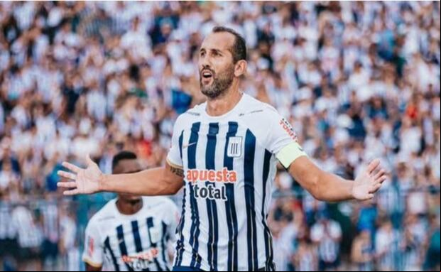 Hernán Barcos podría ser otra de las apuestas para el debut en la Copa Libertadores 2024. (Foto: Alianza Lima)