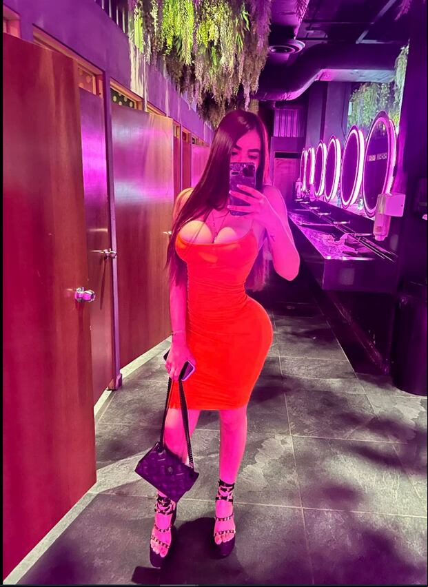 A “La bellota”, de apenas 22 años, le gusta lucir su figura y lujos (Foto: Michelle Lizárraga/TikTok).