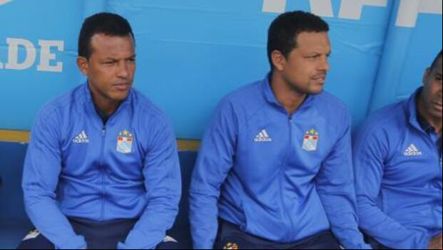 Los hermanos Zegarra en el banquillo técnico de Sporting Cristal en el 2017 | Foto: Difusión