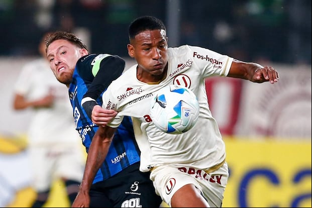 José Carabalí, la figura de Universitario ante IDV en la Copa Libertadores 2025. (Foto: Fernando Sangama / GEC)