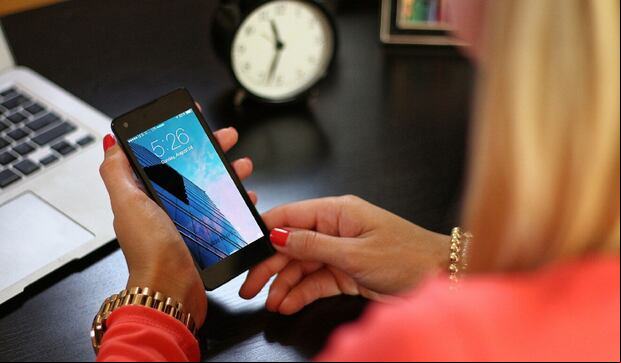 Cómo cambiar el horario de verano en tu celular se modificará de manera automática (Foto: Pixabay)