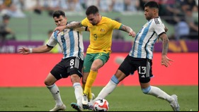Argentina vs. Australia en partido amistoso. (Foto: Getty Images)