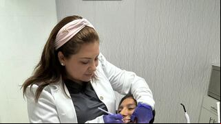 Regreso a clases con sonrisas saludables: 3 consejos para prevenir caries en niños y adolescentes