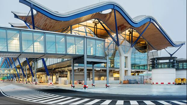 Aeropuerto Madrid-Barajas (España)