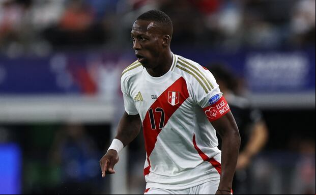 Luis Advíncula. (Foto: AFP)