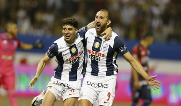 Hernán Barcos fue la figura en el triunfo de Alianza Lima en Trujillo. (Foto: Violeta Ayasta / GEC)