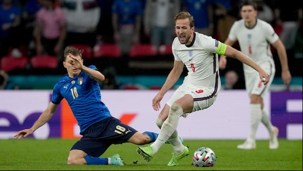 Las selecciones de Italia e Inglaterra disputaron la ultima final de la Eurocopa. (Foto: AFP)