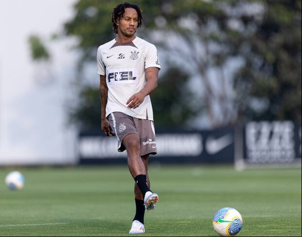 André Carrillo ya entrena con el Corinthians. (Foto: Corinthians)