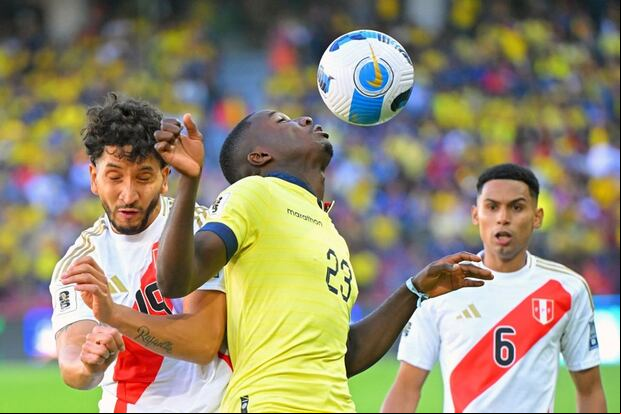 Jean Pierre Archimbaud debutó oficialmente con la Selección Peruana en el partido ante Colombia. (Foto: AFP)