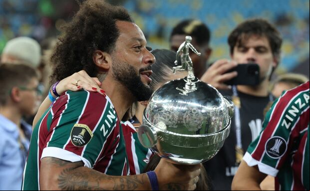 Marcelo ganó la Copa Libertadores con Fluminense en 2023. También obtuvo la Recopa Sudamericana ese mismo año. (Foto: AFP)