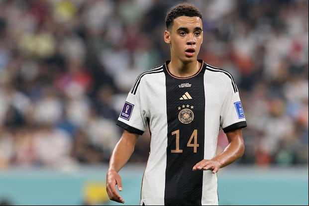 Jamal Musiala es uno de los futbolistas a seguir en Alemania. (Photo by KARIM JAAFAR / AFP)