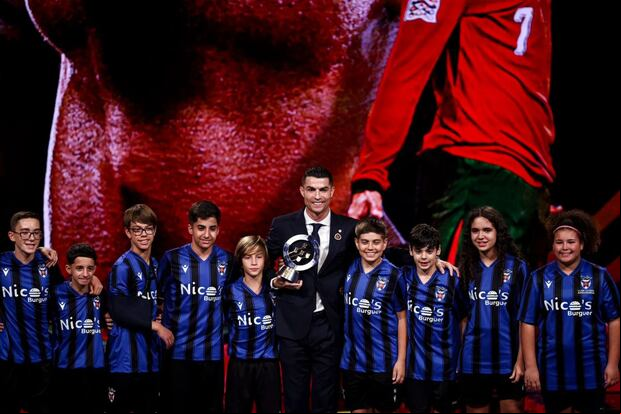 Cristiano Ronaldo fue galardonado con la Quina de Platino por su trayectoria en la selección de Portugal. (Foto: Cristiano Ronaldo en X)