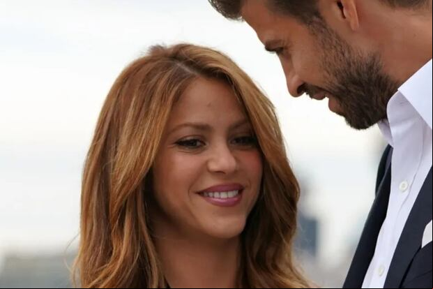 La aventura de Gerard Piqué y Clara Chía Martí llegó en un contexto duro para la cantante colombiana (Foto: AFP)