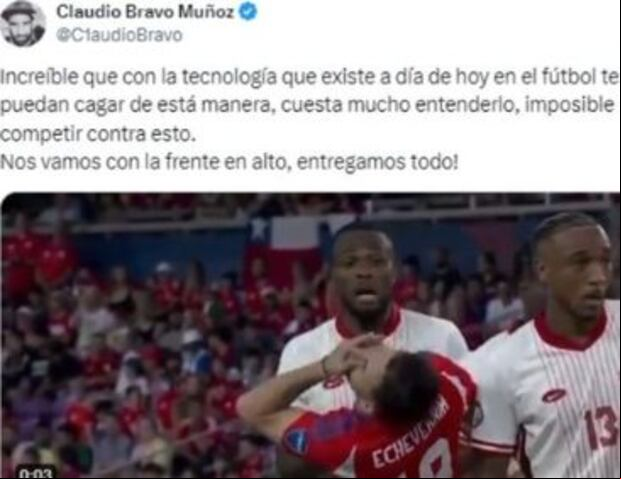 El comentario de Claudio Bravo sobre el arbitraje en el Chile vs. Canadá. (Captura)