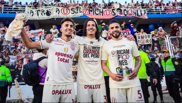 Un gran número de hinchas se dieron cita en Andahuaylas para ver a Universitario campeón en su centenario. (Foto: Jhonatan Huarcaya)