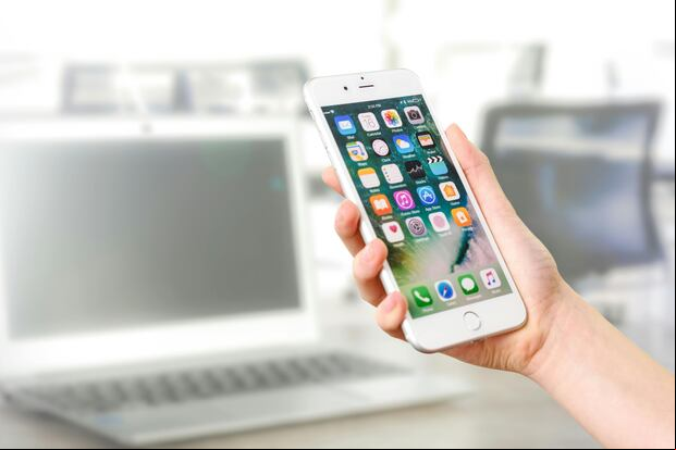 En Illinois, podrás acceder a tus identificaciones digitales a través de tu teléfono celular (Foto: Pexels)