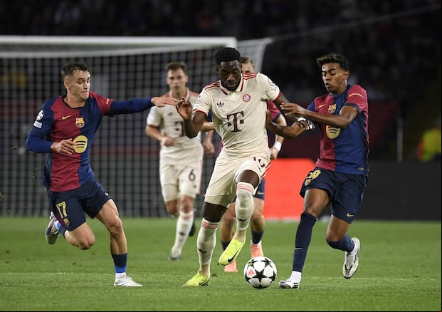 Davies enfrentó hace poco al Barcelona de Hansi Flick. (Foto: AFP)