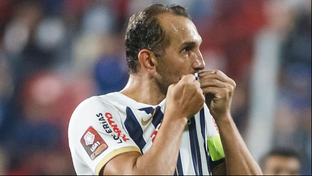 Hernán Barcos marcó 16 goles con Alianza Lima en la temporada 2024. (Foto: Getty Images)