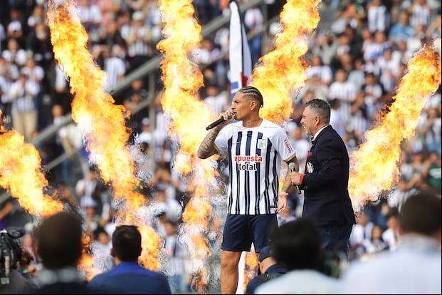 Presentación de Paolo Guerrero como refuerzo de Alianza Lima. (Fotos Jesús Saucedo/@photo.geg)