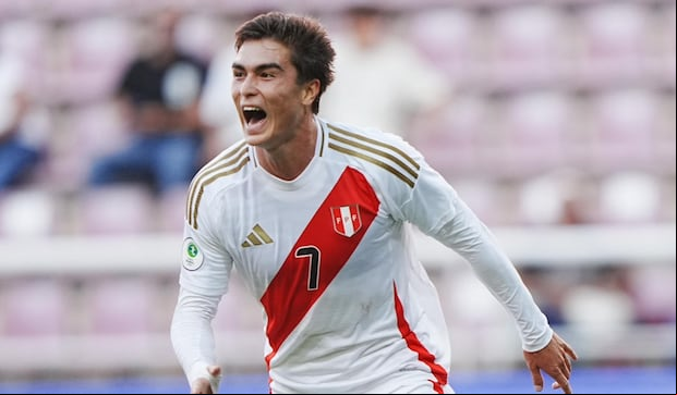 Juan Pablo Goicochea tiene 20 años y juega en Platense de Argentina. (Foto: FPF)