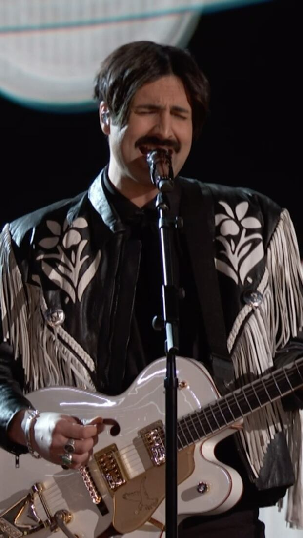 Danny Joseph was part of The Voice Season 26 finale thanks to America’s instant save vote. As Reba McEntire’s only remaining team member, he placed in fourth place. | Photo by @nbcthevoice / Instagram