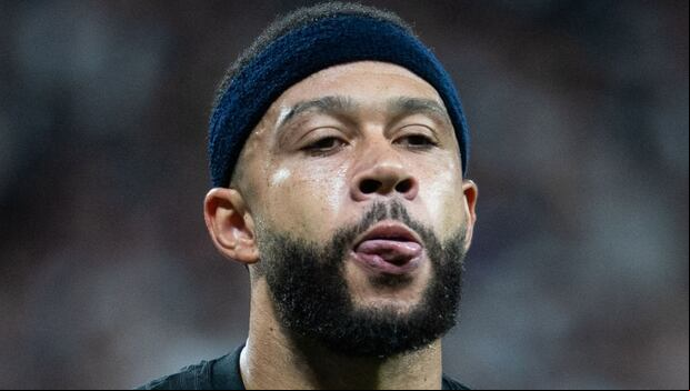 Memphis Depay ganó su primer título con Corinthians. (Foto: Getty Images)