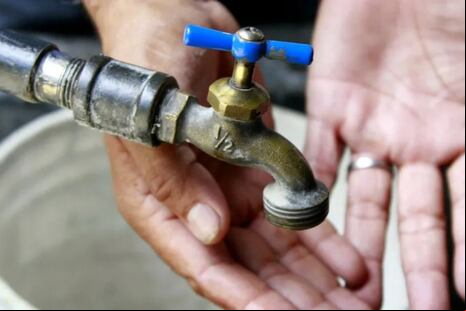 Corte de agua del jueves 25 de abril: ¿qué distritos son afectados y hasta qué hora?