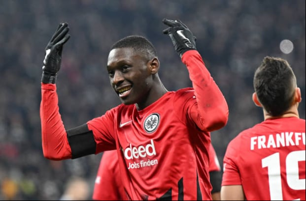 Randal Kolo Muani juega en Eintracht Frankfurt. (Foto: Getty Images)