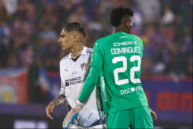 Alexander Domínguez recordó el paso de Paolo Guerrero en la Liga de Quito. (Foto: Getty Images)