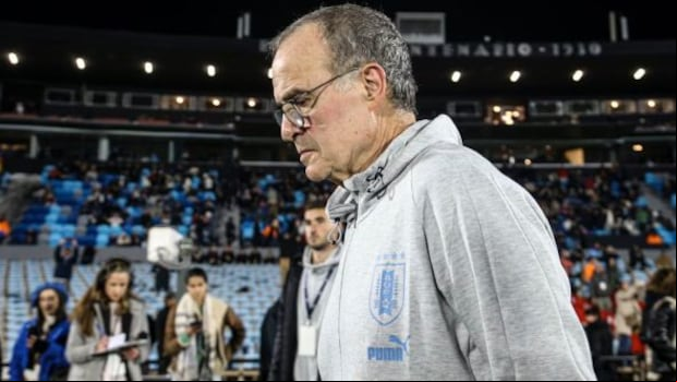 Marcelo Bielsa también dirigió a las selecciones de Argentina y Chile. (Foto: Getty)