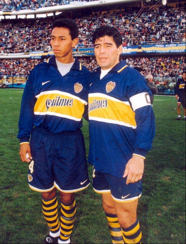 Nolberto Solano jugó al lado de Diego Armando Maradona en Boca Juniors. (Foto GEC Archivo Histórico)