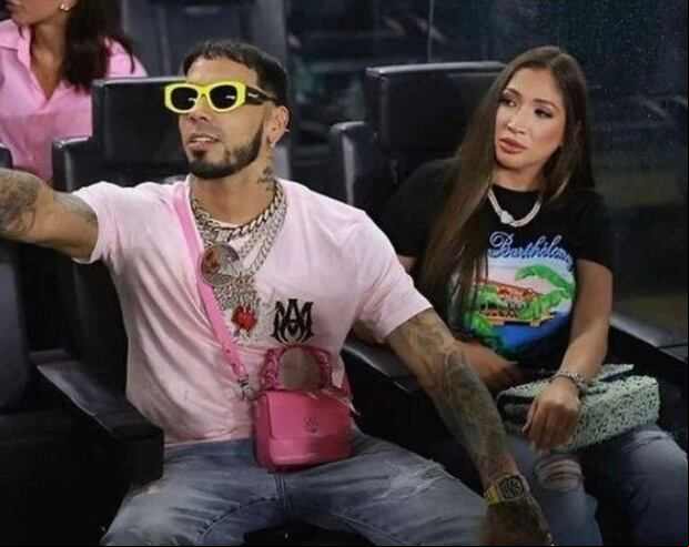 Ambos en la tribuna viendo a Messi con el Inter Miami (Foto: Anuel AA / Instagram)