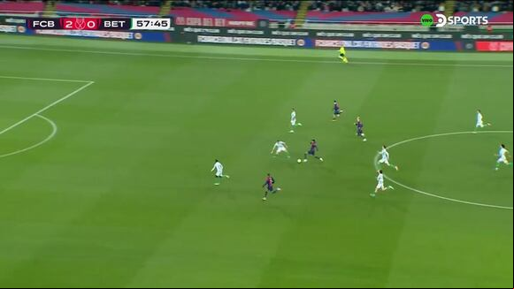 Raphinha puso la magia en la goleada del Barça. (Video: DSports)