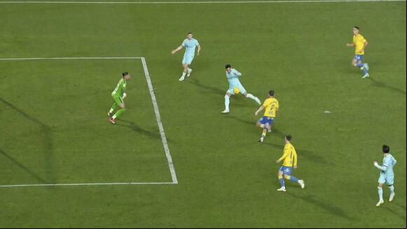 Vitor Roque casi anota el 2-1 de Barcelona vs. Las Palmas. (Video: beIN Sports)