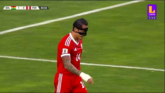 Gianluca Lapadula casi anota el 1-1 de Perú sobre Bolivia. (Video: Latina)