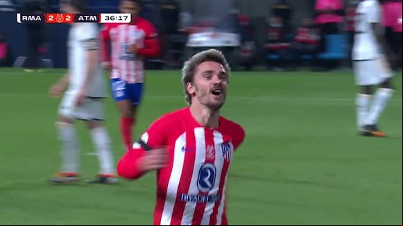 Gol de Antoine Griezmann para el 2-2 del Real Madrid vs. Altético de Madrid. (Vídeo: X).