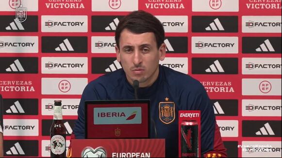Oyarzabal se prepara para el partido ante Chipre. (Video: Selección de España)